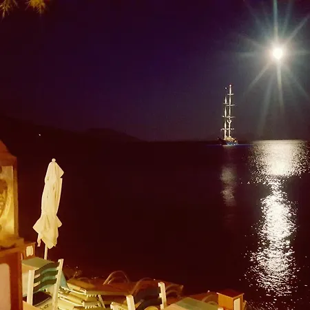 Yali Suites 公寓式酒店 帕拉姆布库