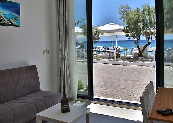 Yali Suites Aparthotel