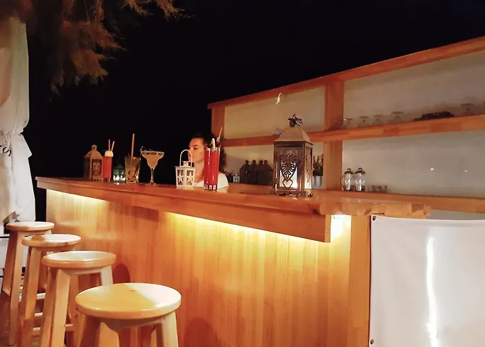 Yali Suites Aparthotel